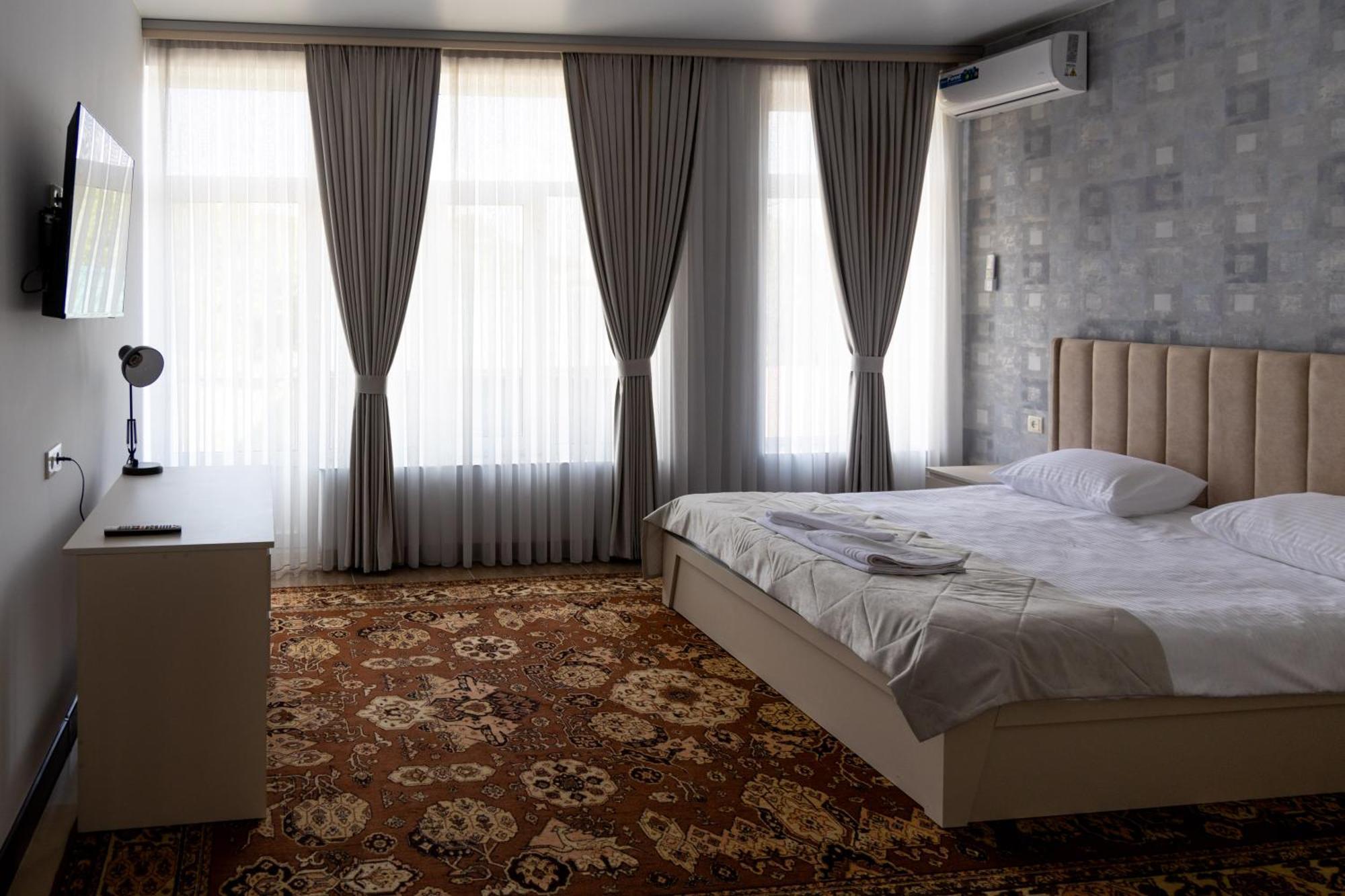 Gladzor Hotel Eksteriør bilde